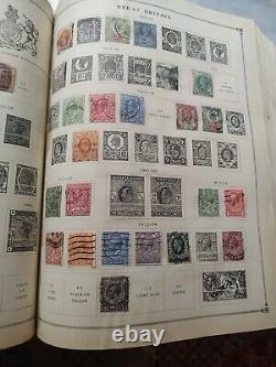 Collection mondiale de timbres dans l'album international Scott de 1941. Avant 1800. SUPERBE